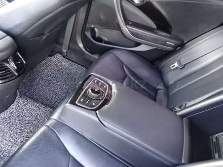 Hyundai Grandeur 2015 года за 8 000 000 тг. в Алматы – фото 15