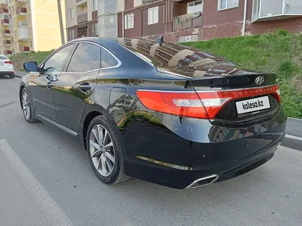 Hyundai Grandeur 2015 года за 8 000 000 тг. в Алматы – фото 7