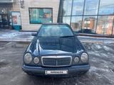 Mercedes-Benz E 230 1996 года за 2 300 000 тг. в Астана