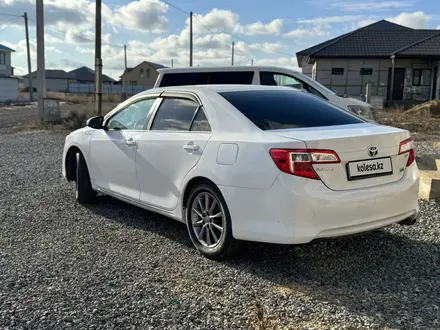 Toyota Camry 2013 годаүшін7 300 000 тг. в Актобе – фото 5