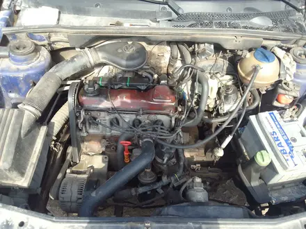 Volkswagen Golf 1997 года за 1 250 000 тг. в Караганда – фото 2