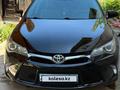 Toyota Camry 2017 года за 10 500 000 тг. в Актобе