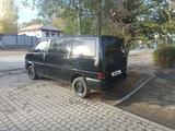 Volkswagen Transporter 1994 годаүшін4 500 000 тг. в Актобе – фото 2