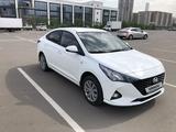Hyundai Accent 2020 года за 6 800 000 тг. в Астана – фото 2