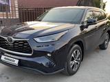 Toyota Highlander 2021 года за 22 700 000 тг. в Шымкент