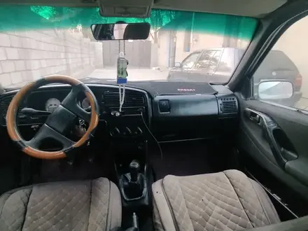 Volkswagen Passat 1996 года за 1 400 000 тг. в Тараз – фото 5