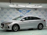 Hyundai Sonata 2020 года за 10 600 000 тг. в Астана – фото 2