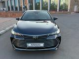 Toyota Avalon 2018 года за 18 118 000 тг. в Павлодар