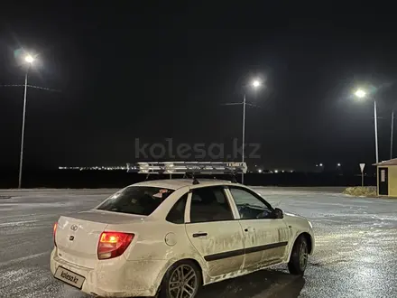 ВАЗ (Lada) Granta 2190 2013 года за 3 200 000 тг. в Уральск