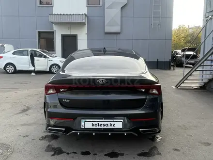 Kia K5 2020 года за 10 400 000 тг. в Астана – фото 4