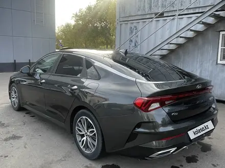 Kia K5 2020 года за 10 400 000 тг. в Астана – фото 3