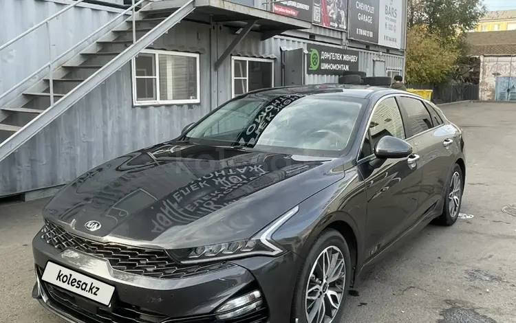 Kia K5 2020 года за 10 400 000 тг. в Астана