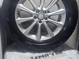 Шины зимние Pirelli с дисками в сборе на Мерседес GL ML ГЛ МЛ за 320 000 тг. в Алматы