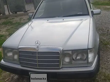 Mercedes-Benz E 230 1992 года за 1 750 000 тг. в Шымкент