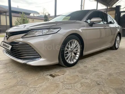 Toyota Camry 2018 года за 13 000 000 тг. в Павлодар – фото 3