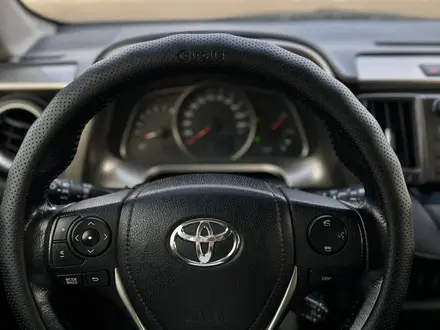 Toyota RAV4 2015 года за 9 800 000 тг. в Усть-Каменогорск – фото 11