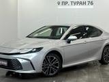 Toyota Camry Luxe 2024 года за 23 000 000 тг. в Астана