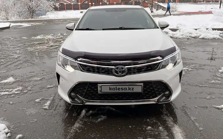 Toyota Camry 2015 годаүшін10 500 000 тг. в Усть-Каменогорск