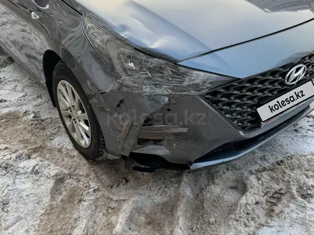 Hyundai Accent 2020 года за 8 000 000 тг. в Астана – фото 2