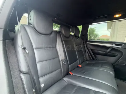 Porsche Cayenne 2007 года за 8 800 000 тг. в Алматы – фото 48