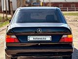 Mercedes-Benz E 230 1989 года за 2 000 000 тг. в Шу – фото 4