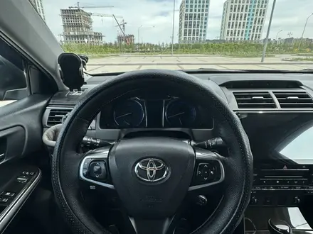 Toyota Camry 2015 года за 8 500 000 тг. в Астана – фото 13