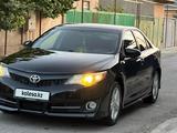 Toyota Camry 2013 года за 7 900 000 тг. в Шымкент – фото 2