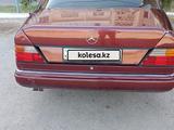 Mercedes-Benz E 260 1991 годаfor1 000 000 тг. в Тараз – фото 3