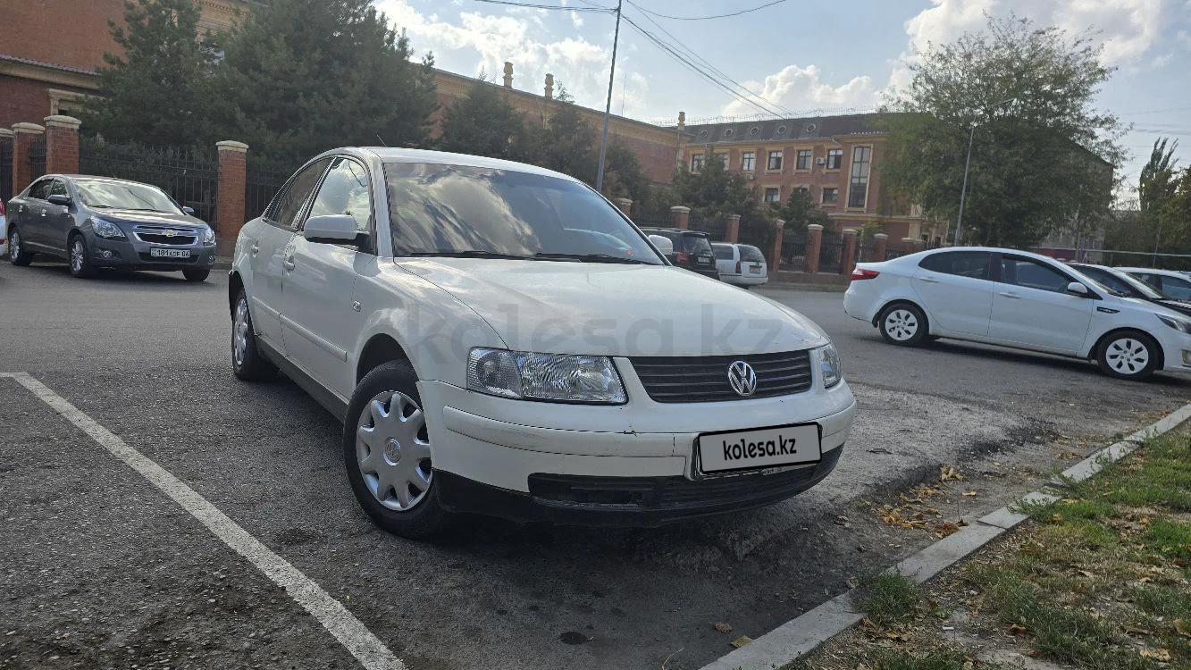 Volkswagen Passat 1998 г.