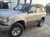 Toyota Land Cruiser 1998 годаүшін8 990 000 тг. в Казалинск