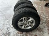 Диски R17 с зимней и летней резиной за 450 000 тг. в Актобе