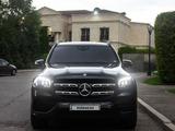 Mercedes-Benz GLS 580 2022 годаfor66 000 000 тг. в Алматы – фото 2