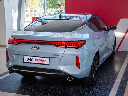 JAC J7 Plus Flagship 2025 года за 8 590 000 тг. в Костанай – фото 9