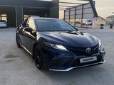 Toyota Camry 2020 годаүшін10 500 000 тг. в Актау – фото 2