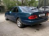 Mercedes-Benz E 230 1997 года за 1 250 000 тг. в Астана – фото 2