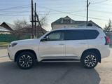 Toyota Land Cruiser Prado 2022 года за 33 500 000 тг. в Алматы – фото 3