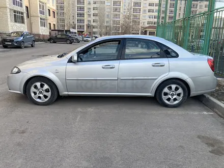 Daewoo Gentra 2014 года за 4 000 000 тг. в Астана – фото 2