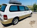 Kia Carnival 2001 года за 2 600 000 тг. в Алматы