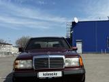 Mercedes-Benz E 230 1992 года за 1 200 000 тг. в Алматы – фото 2