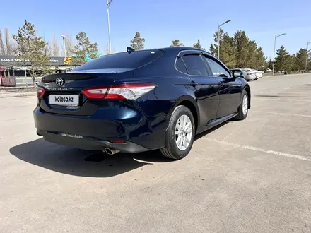 Toyota Camry 2019 года за 12 500 000 тг. в Астана – фото 6