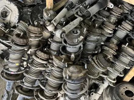 Амартизатор за 5 000 тг. в Алматы