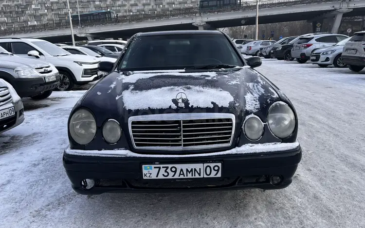 Mercedes-Benz E 320 1997 годаfor2 500 000 тг. в Караганда