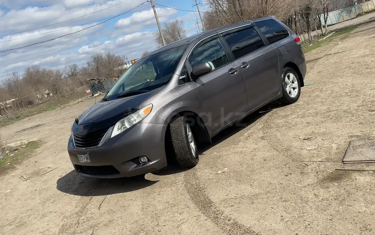 Toyota Sienna 2012 года за 7 800 000 тг. в Уральск