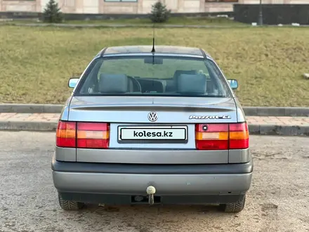 Volkswagen Passat 1994 года за 3 500 000 тг. в Актобе – фото 3
