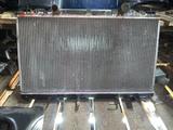 Радиатор основной на Toyota Camry 30 2, 4 60.000 км пробег за 45 000 тг. в Алматы