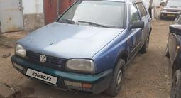 Volkswagen Golf 1993 годаfor650 000 тг. в Астана