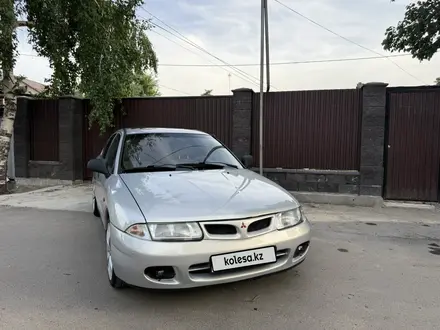 Mitsubishi Carisma 1997 года за 1 400 000 тг. в Алматы – фото 3