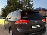 Toyota Sienna 2011 года за 10 900 000 тг. в Актау – фото 5