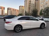Toyota Camry 2017 года за 6 350 000 тг. в Актау – фото 4