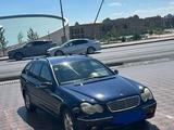 Mercedes-Benz C 230 2001 года за 3 300 000 тг. в Туркестан – фото 3